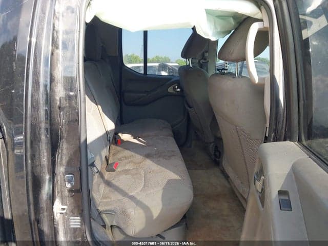 2017 NISSAN FRONTIER SV 8