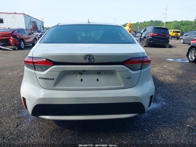 2022 TOYOTA COROLLA LE 16