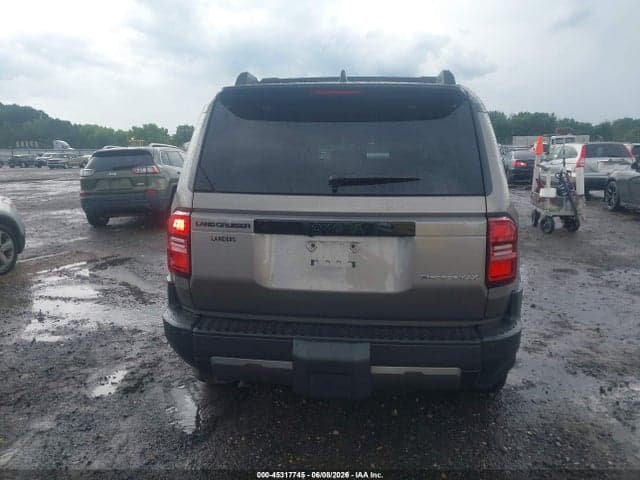 2026 TOYOTA LAND CRUISER 16