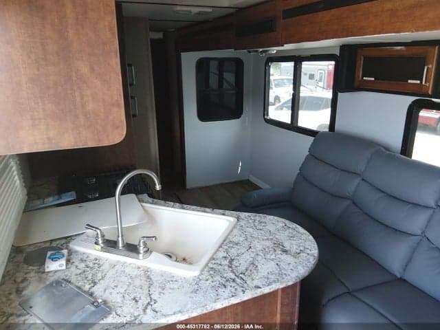 2017 OUTBACK KEYSTONE 8