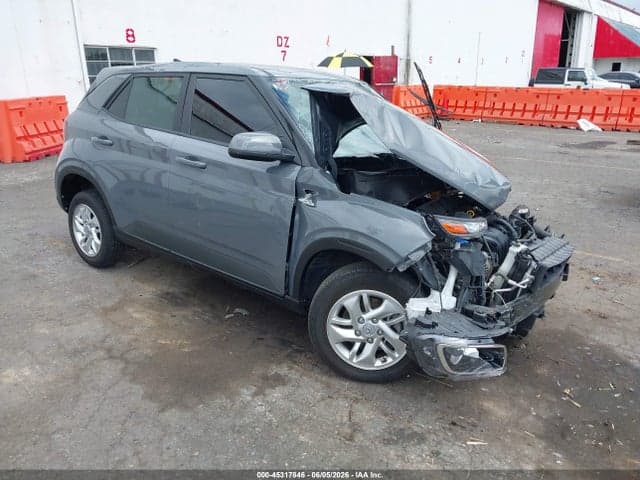 2022 HYUNDAI VENUE SE 1