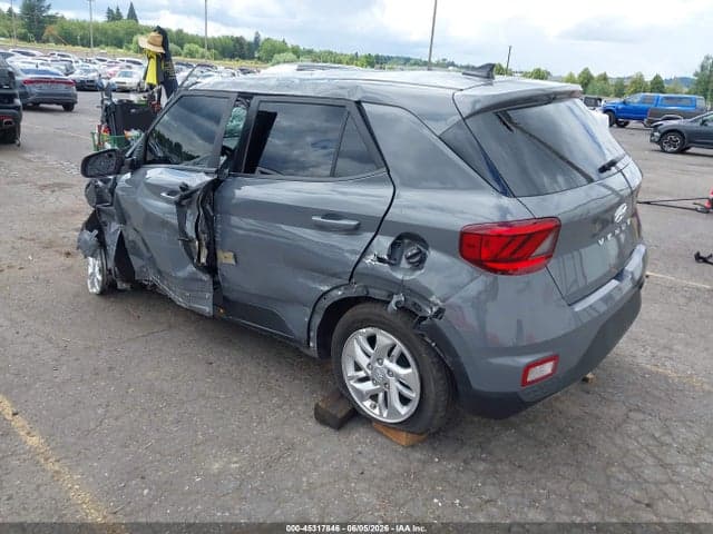 2022 HYUNDAI VENUE SE 3