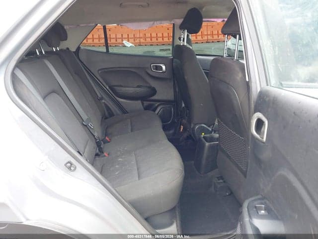 2022 HYUNDAI VENUE SE 8
