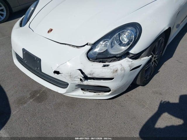 2015 PORSCHE PANAMERA 4 6