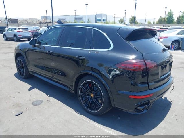 2016 PORSCHE CAYENNE GTS 3