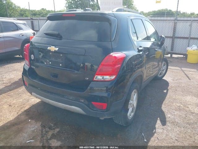 2019 CHEVROLET TRAX LT 4