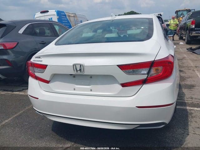2018 HONDA ACCORD EX 16