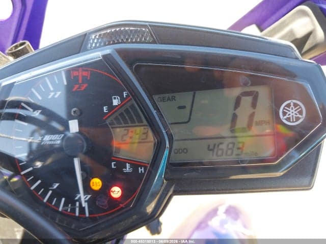 2018 YAMAHA YZFR3 A 7