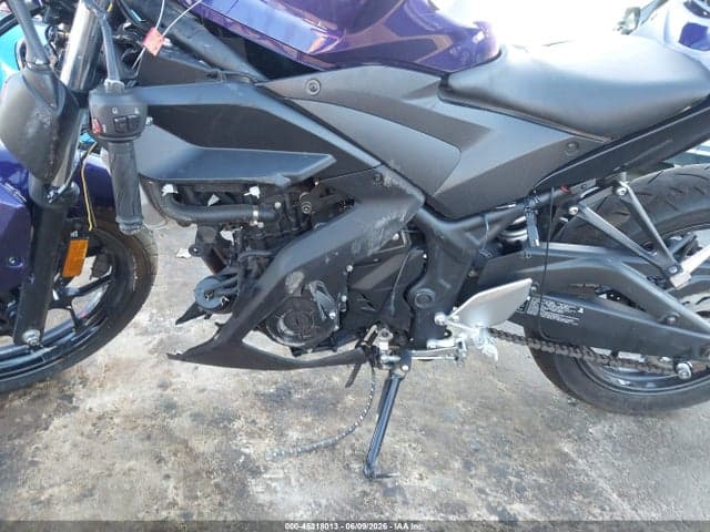 2018 YAMAHA YZFR3 A 9