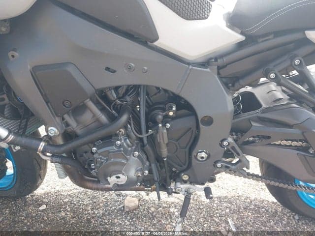 2025 YAMAHA MTN1000 9