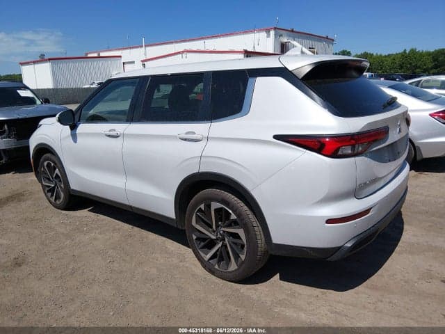 2022 MITSUBISHI OUTLANDER ES 2.5 S-AWC 3