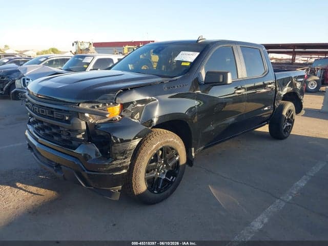 2023 CHEVROLET SILVERADO 1500 2WD SHORT BED CUSTOM 2