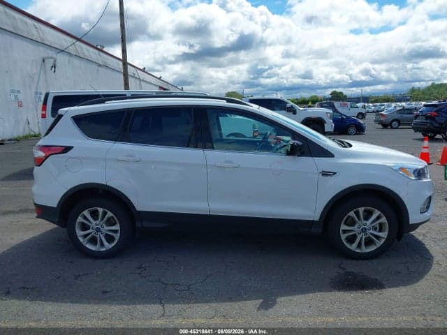 2018 FORD ESCAPE SE 13