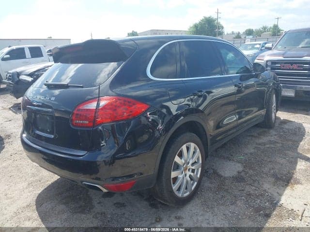 2013 PORSCHE CAYENNE 4