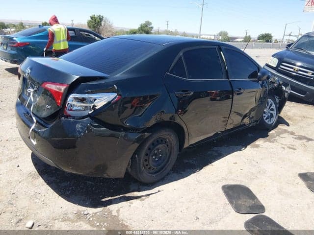 2019 TOYOTA COROLLA LE 4
