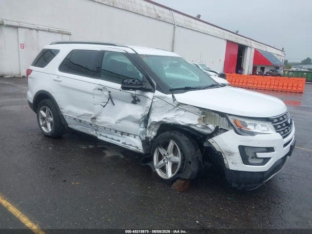 2017 FORD EXPLORER XLT 1