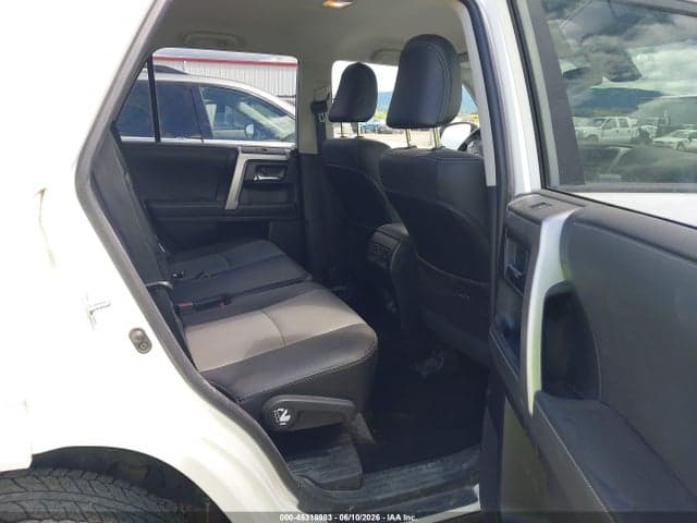 2023 TOYOTA 4RUNNER SR5 PREMIUM 8