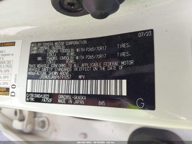 2023 TOYOTA 4RUNNER SR5 PREMIUM 9