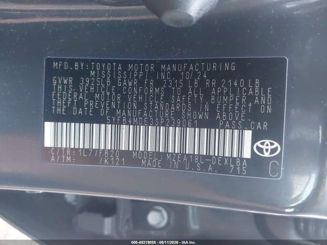 2025 TOYOTA COROLLA LE 9