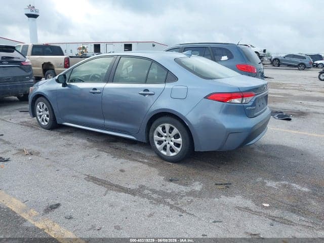 2021 TOYOTA COROLLA LE 3