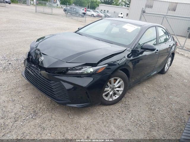 2025 TOYOTA CAMRY LE 2
