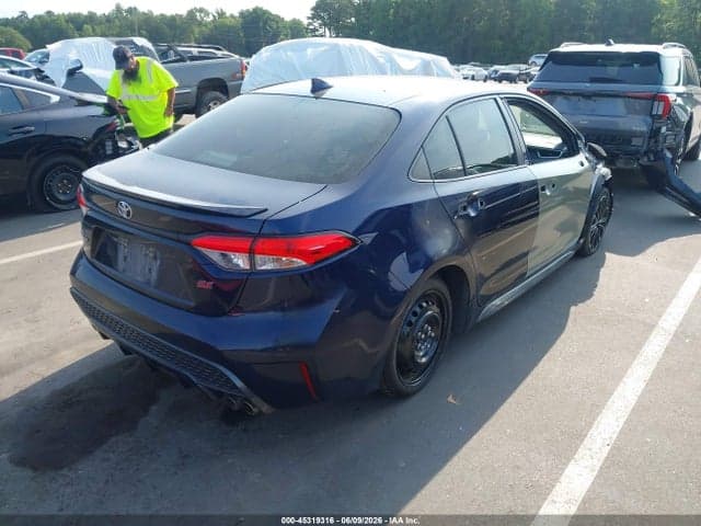 2021 TOYOTA COROLLA SE 4