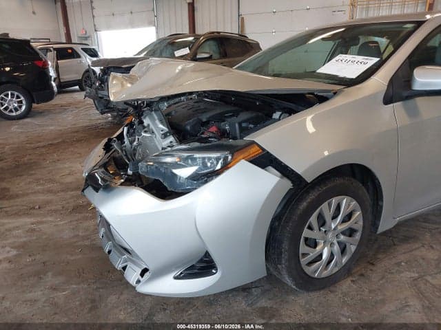 2018 TOYOTA COROLLA LE 6
