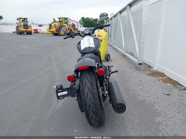 2025 INDIAN MOTORCYCLE CO. SCOUT SIXTY BOBBER 6