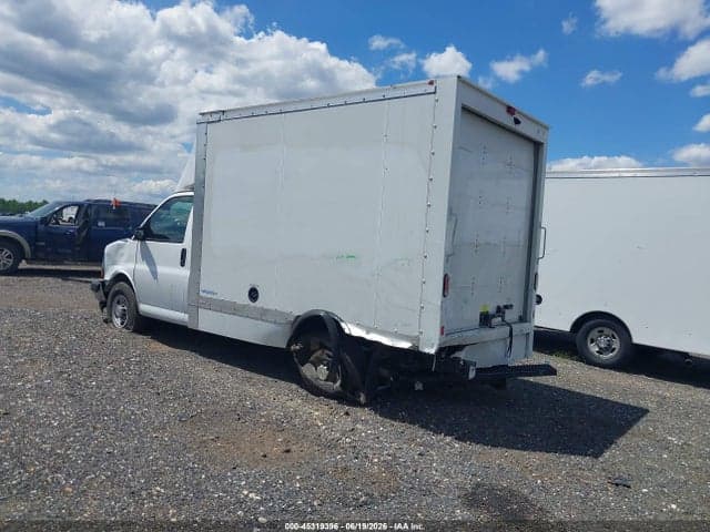 2024 CHEVROLET EXPRESS CUTAWAY WORK VAN 3