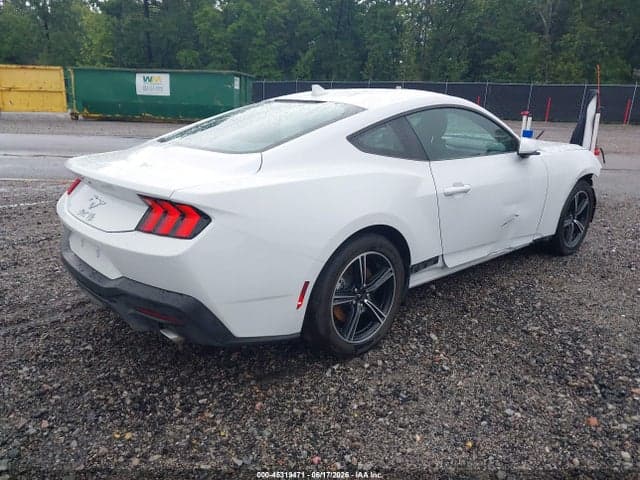 2025 FORD MUSTANG ECOBOOST FASTBACK 4