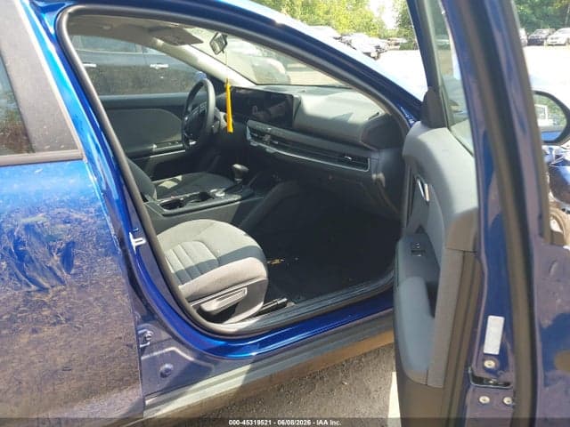 2025 KIA K4 EX 5