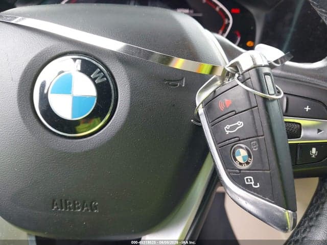 2020 BMW 330I 11
