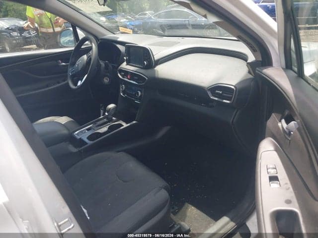 2020 HYUNDAI SANTA FE SE 5