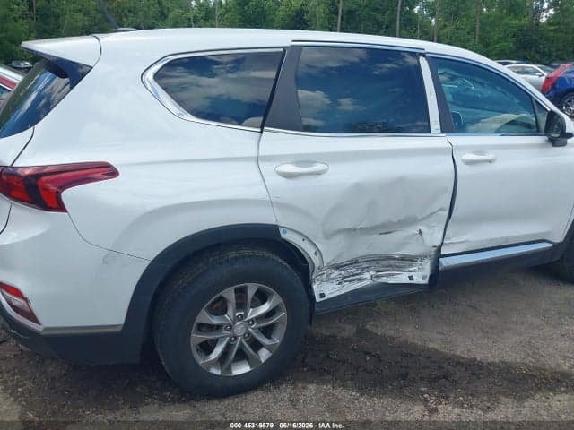 2020 HYUNDAI SANTA FE SE 6