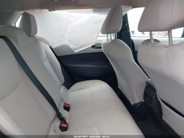 2023 TOYOTA COROLLA CROSS L 8