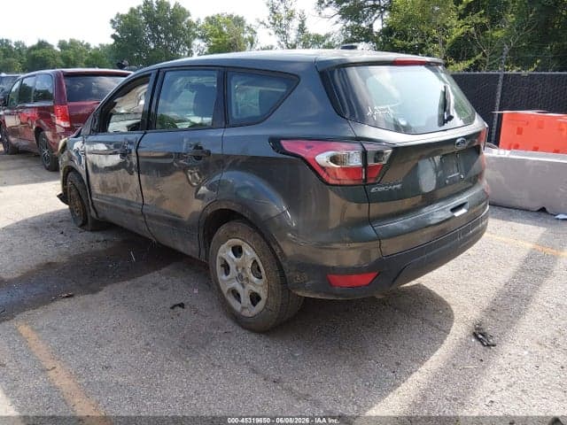 2017 FORD ESCAPE S 3