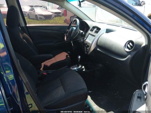 2019 NISSAN VERSA 1.6 SV 5