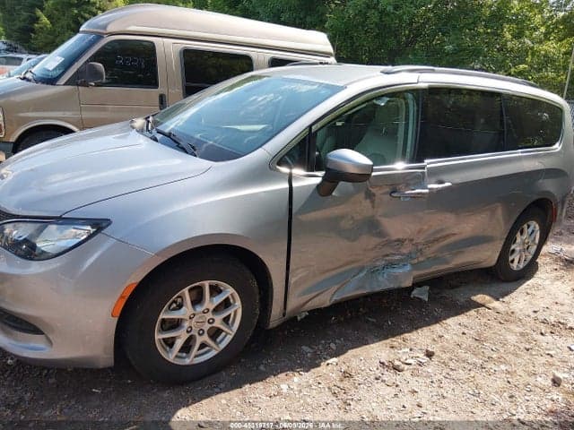 2021 CHRYSLER VOYAGER LXI 14
