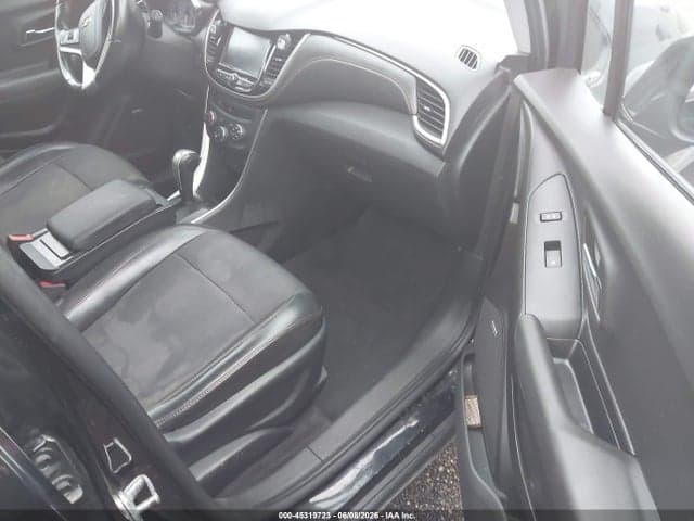 2017 CHEVROLET TRAX LT 5