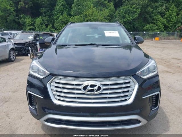 2017 HYUNDAI SANTA FE SE 13