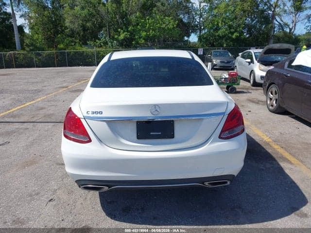 2018 MERCEDES-BENZ C 300 16