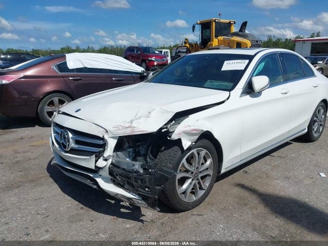 2018 MERCEDES-BENZ C 300 18