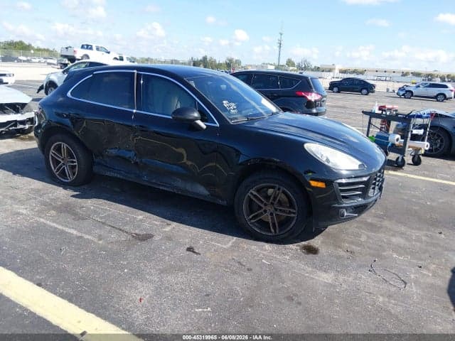 2016 PORSCHE MACAN S 1