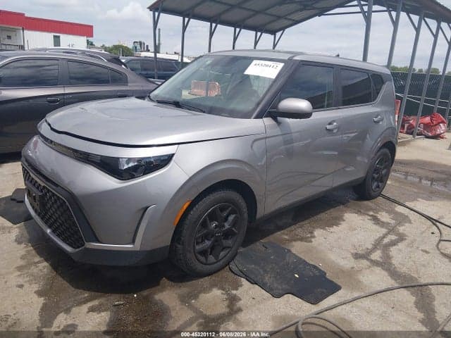 2023 KIA SOUL LX 2