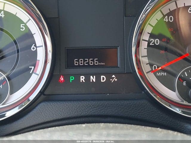 2020 DODGE GRAND CARAVAN SE 18