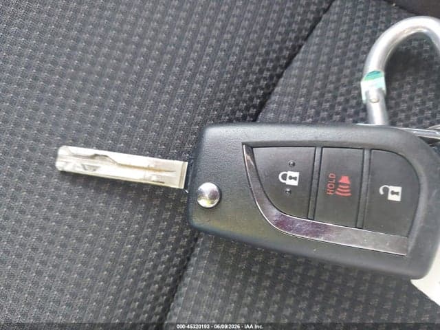 2021 TOYOTA RAV4 LE 11