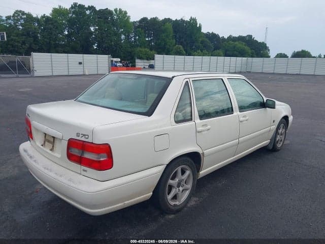 2000 VOLVO S70 SE 4