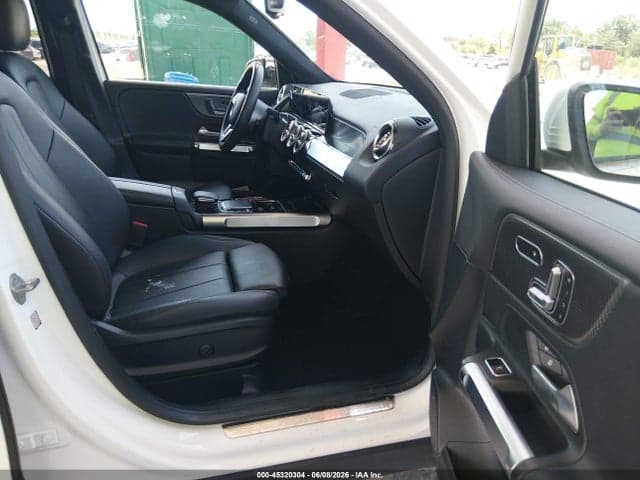 2021 MERCEDES-BENZ GLB 250 5
