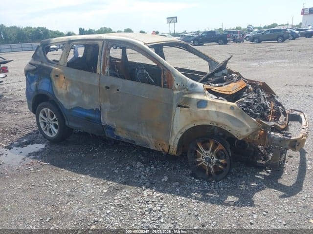2017 FORD ESCAPE SE 1