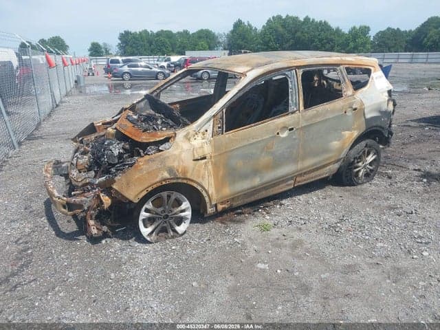 2017 FORD ESCAPE SE 2